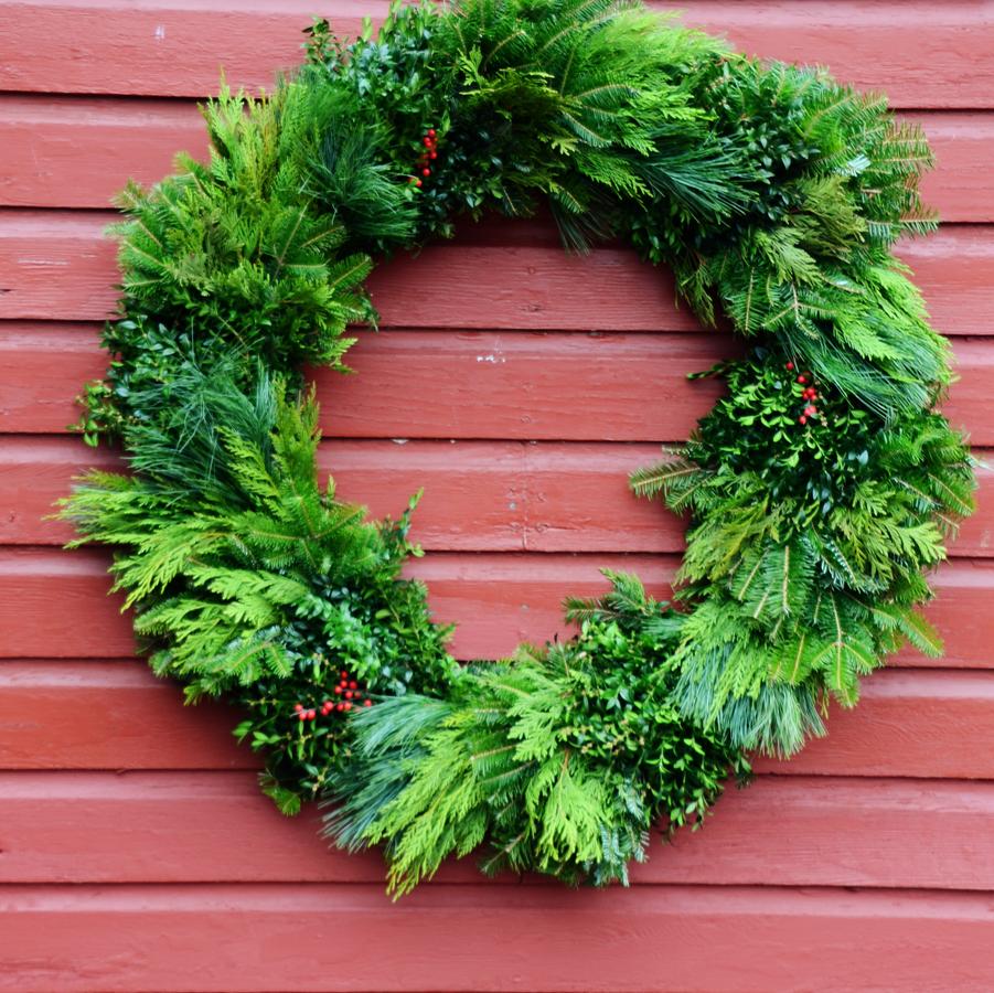 Christmas Mixed Greens Wreath 